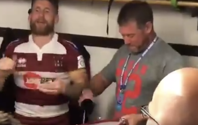 England football team to play 3-hole course in between World Cup games